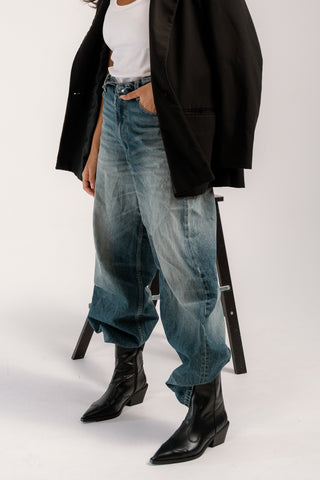 מגפוני בוקרים מעור לנשים  SHAYNE  בשחור