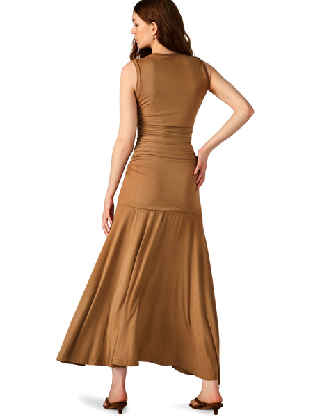 סטיב מאד - שמלת מקסי JACE בקאמל