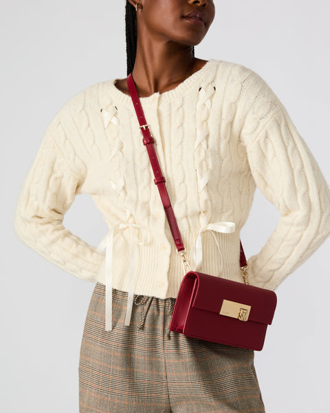 סטיב מאד - תיק צד לערב BNESTA באדום זהב