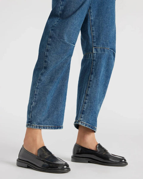 סטיב מאד - נעלי מוקסין מעור לנשים ADISON בשחור