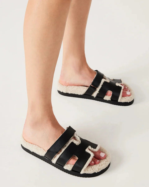 סטיב מאד - כפכפי סלייד פרוותיים MAYVEN-F בשחור