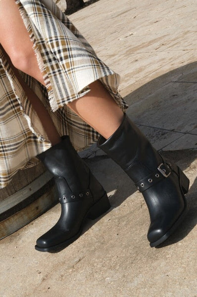 סטיב מאד - מגפוני בוקרים מעור לנשים DUSK בשחור