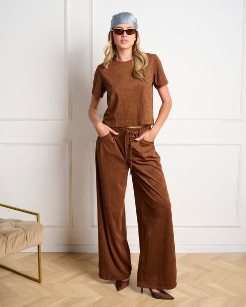 סטיב מאד - חולצת דמוי זמש לנשים EZRA בקאמל