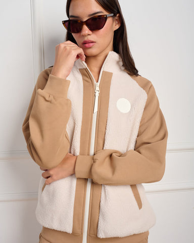 ג'קט ספורטיבי לנשים ICON-T בקאמל משולב