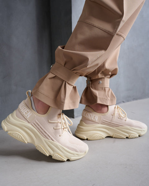 סטיב מאד - מכנסיים ארוכים לנשים DEVON בקאמל