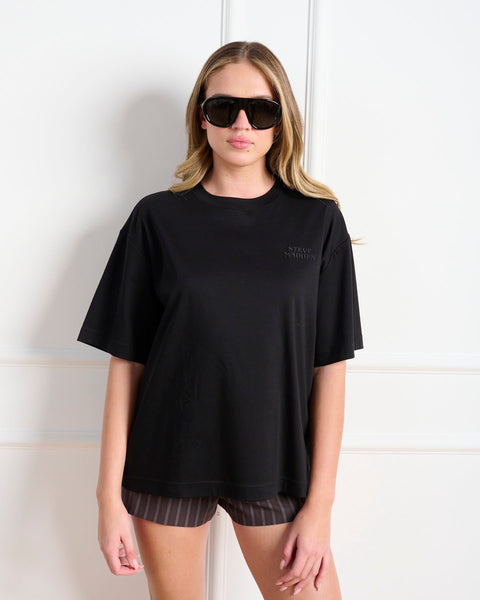 סטיב מאד - חולצת טי אוברסייז לנשים JAMES בשחור