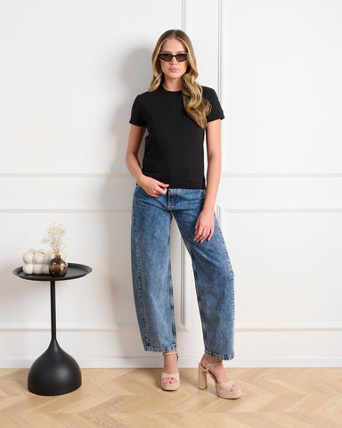 חולצת טי לנשים BONNIE בשחור