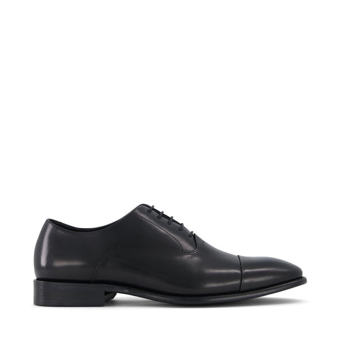 נעליים אלגנטיות לגברים M-WYATT בשחור