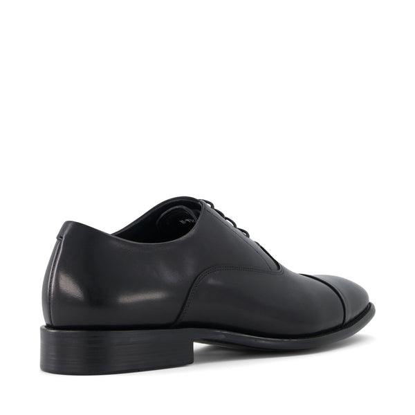 סטיב מאד - נעליים אלגנטיות לגברים M-WYATT בשחור